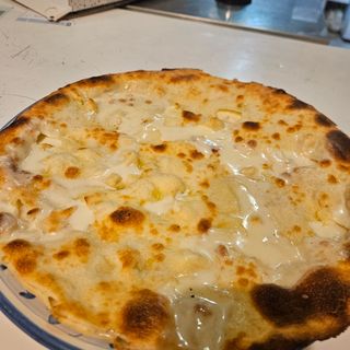 Focaccia al formaggio tipo recco