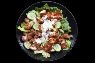 Insalata con pollo tikka