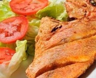 Pescado Pámpano Frito Con Ajo