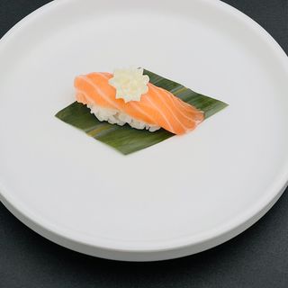 184. Nigiri sake Philadelphia 