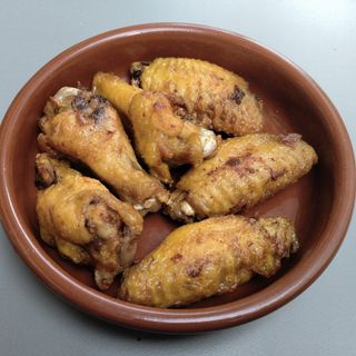 Alitas de pollo picante