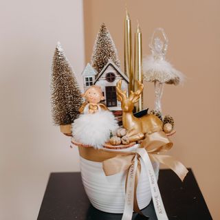 Aranjament de Craciun cu figurine