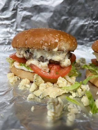 БлюЧізБургер (280г)