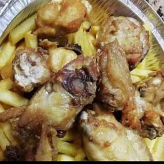 Pollo Frito y papas (Ración)
