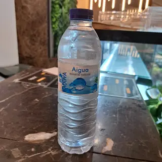 Agua