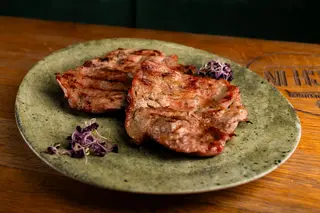 Ceafă de porc la grătar