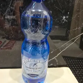 Acqua frizzante 