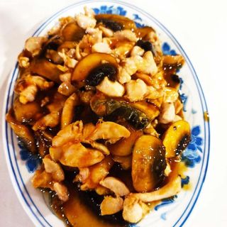 Pollo Con Salsa De Ostras