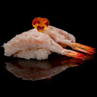 Nigiri con gambero cotto