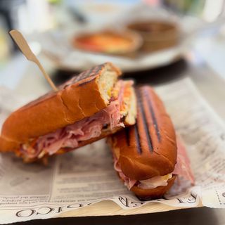 Cold sandwich the zeboulone