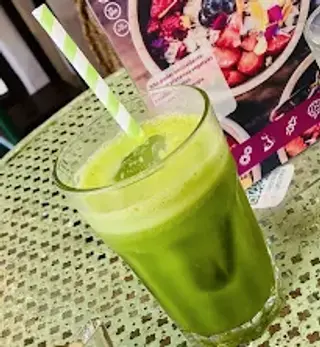 Iced matcha latte