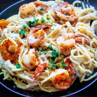 LINGUINI CON GAMBAS CAJUN