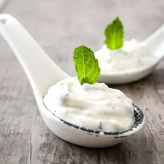 Salsa blanca kebab