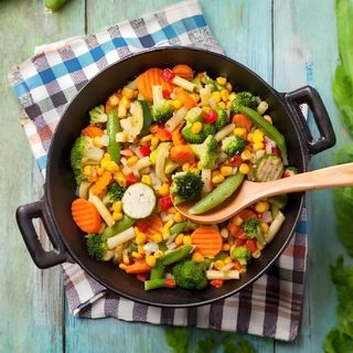 ბოსტნეულის რაგუ კორეულად.