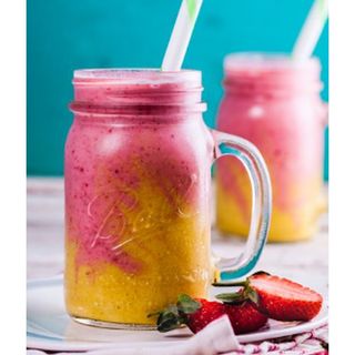 Pineapple Strawberries Smoothie
