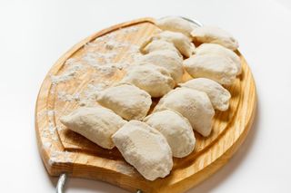 Вареники з капустою (500г)