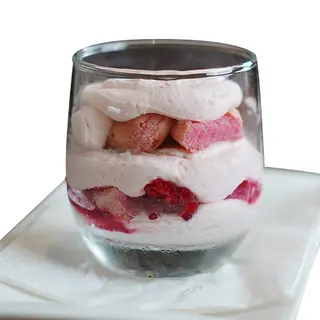 Tiramisu aux fruits rouges 