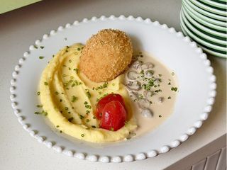 Котлета по-київськи з картопляним пюре (450g)