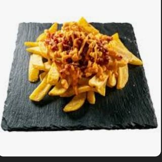 Patatas Cheddar Con Bacon