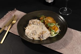 Pui cu nuci si gorgonzola