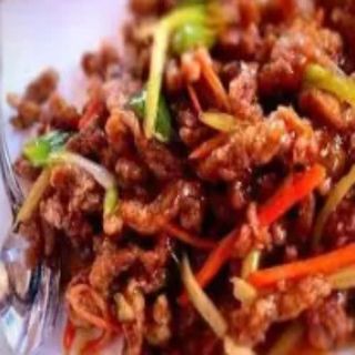 57-Ternera Crujiente Con Chilly Y Salsa Agridulce