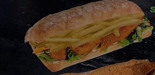 Sandwich snitel de pui