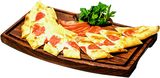 Пиде с суджуком и сыром