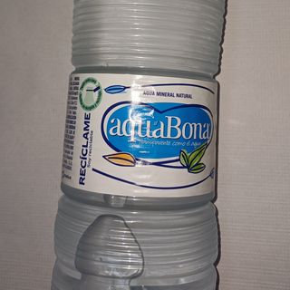 Agua pequeña 