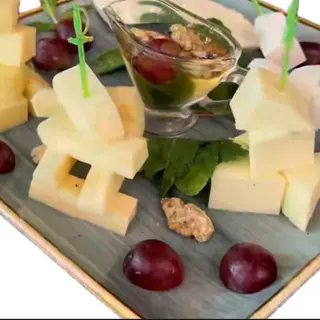«АССОРТИ  СЫРНОЕ»
