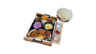 64- Fenicja mięsna - 4 rodzaje grillowanych mies [danie]