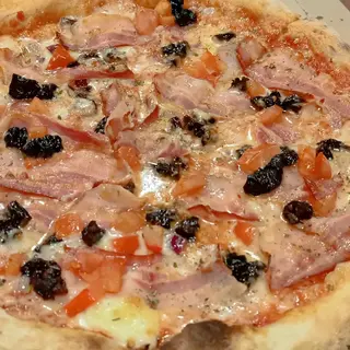 Đuka specijal pizza