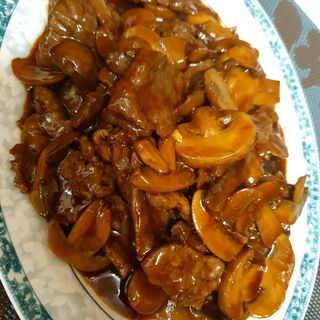 Ternera Con Champinones