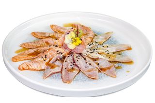 55.  Carpaccio misto scottato