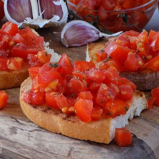 BRUSCHETTA CON POMODORO (3 uds.)