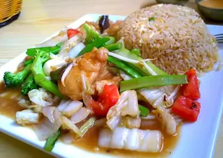 Pollo con verduras