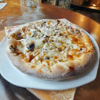 Pizza Giorgione Ø 32cm