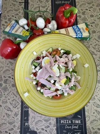 Salata bulgareasca