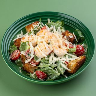 ცეზარის სალათი კრევეტებით