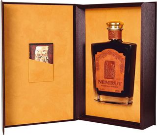 Կոնյակ  Իջևան նեմրութ  30* 0,75լ , , հատ