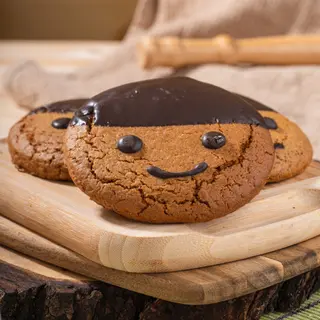 Меденка усмивка с млечен шоколад Callebaut