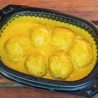Albóndigas Con Salsa De Almendras