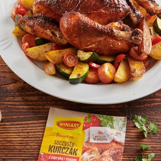 1/2 kurczak z rożna, ziemniaki, surówka, zupa