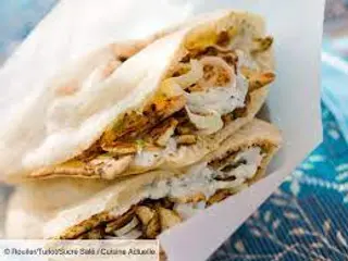 Sandwich Chich Taouk