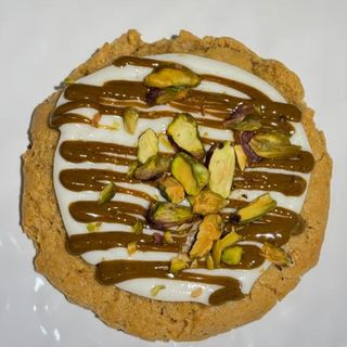 cookie creme cheese pistache