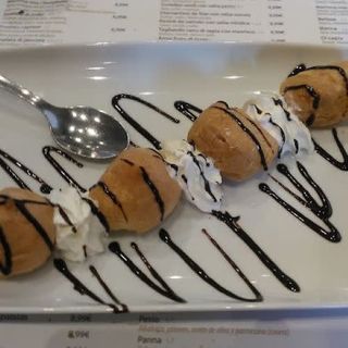 Profiteroles 