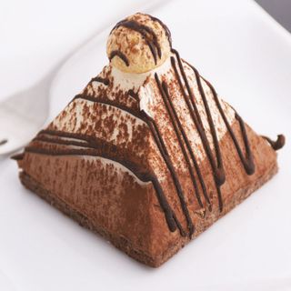 Piramide al cioccolato