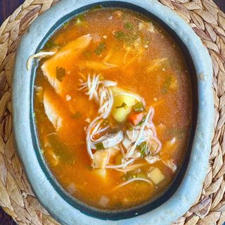 Ciorba de pui cu legume si taitei