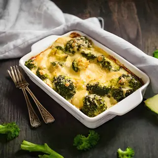 Запечени Кортофи с Броколи (400гр)