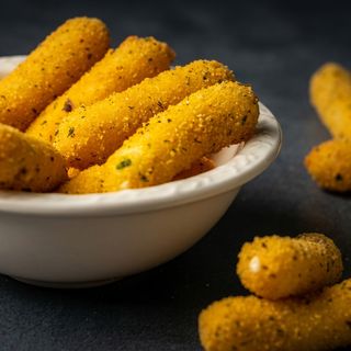 Rich Mozzarella Sticks