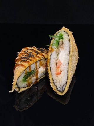 Суші сендвіч з вугрем